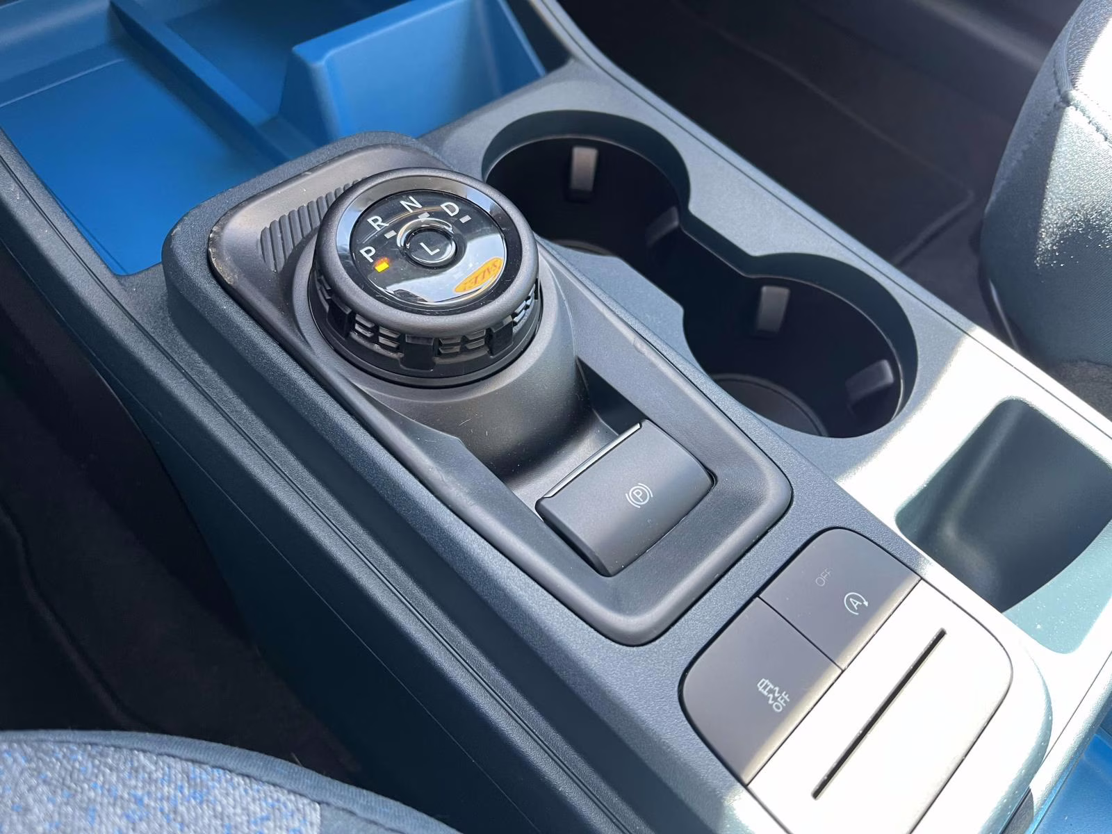 2025 Oxford White Ford Maverick XLT AWD Truck