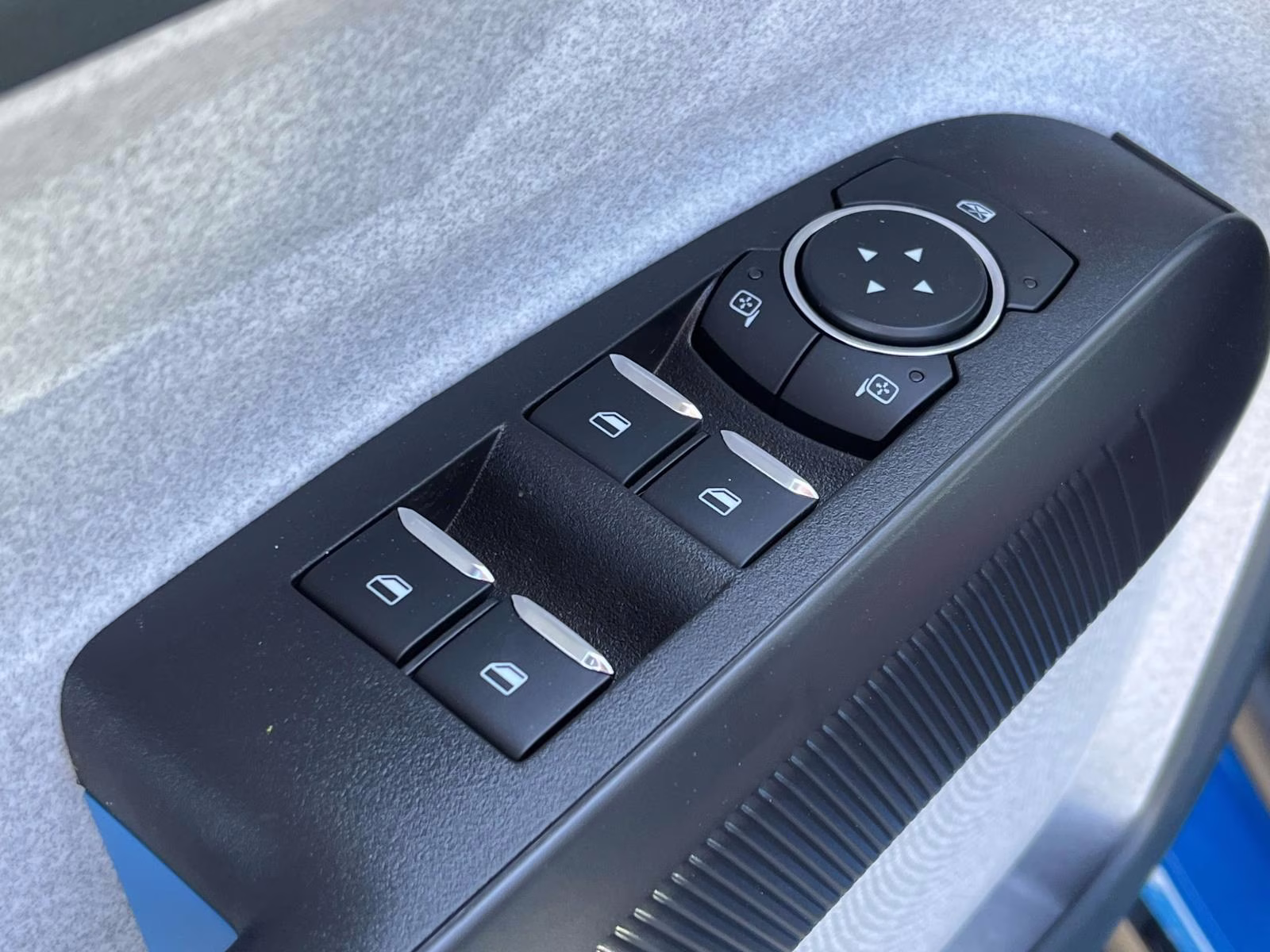 2025 Blue Ford Maverick XLT AWD Truck