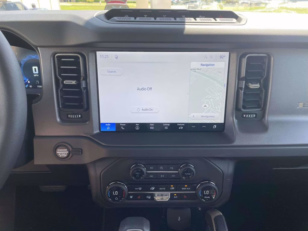 2026 Grey Ford Bronco Badlands 4X4 SUV