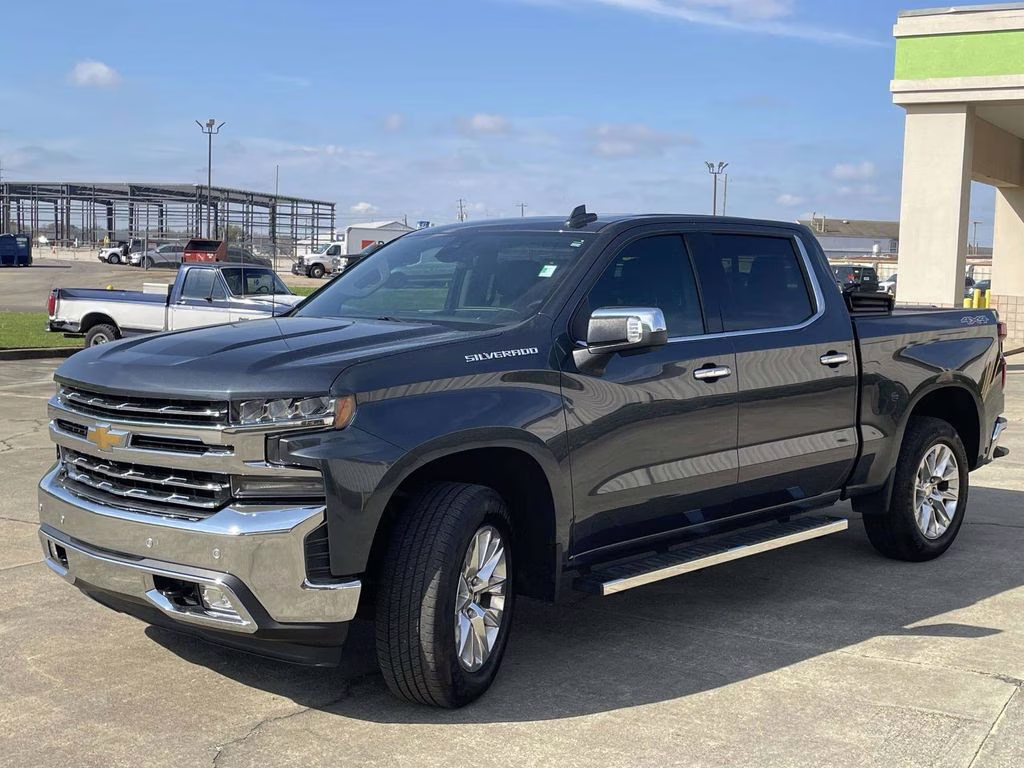 2020 Shadow Gray Metallic Chevrolet Silverado 1500 LTZ 4X4 Truck