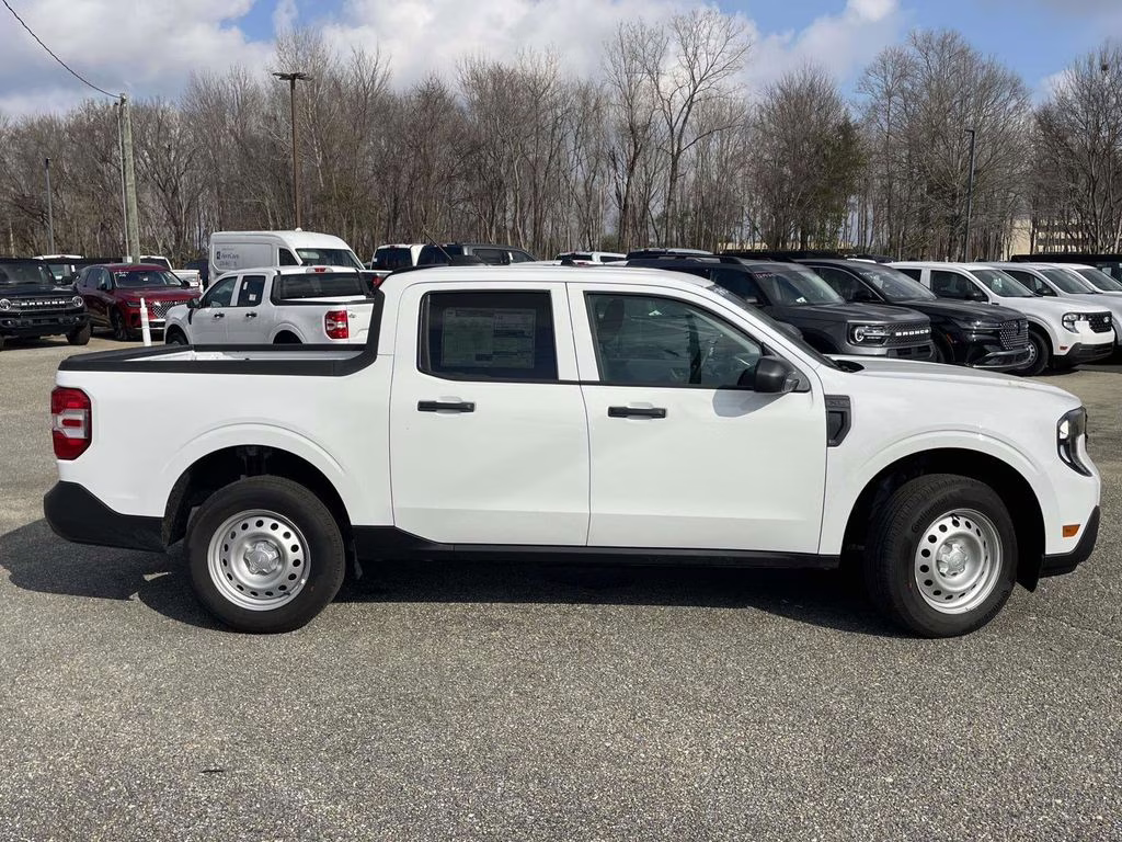 2026 White Ford Maverick XL FWD Truck