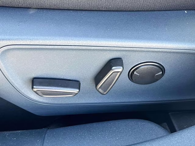 2025 Blue Ford Maverick XLT AWD Truck