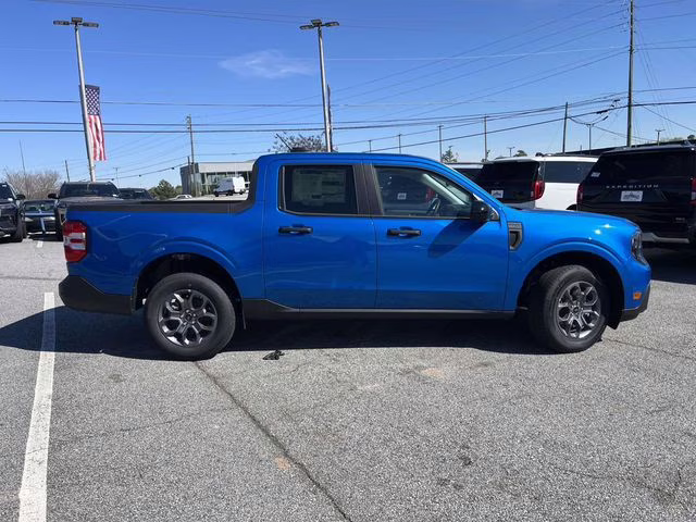 2025 Blue Ford Maverick XLT AWD Truck
