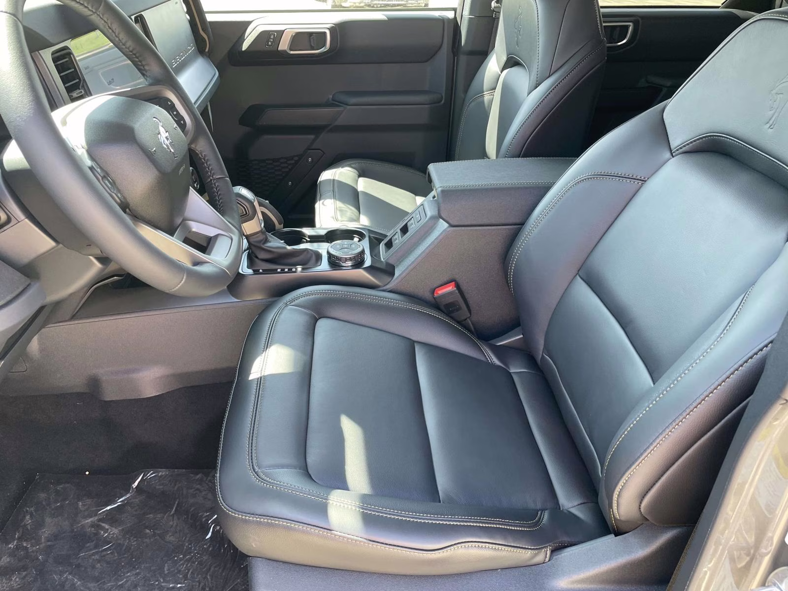 2026 Grey Ford Bronco Badlands 4X4 SUV