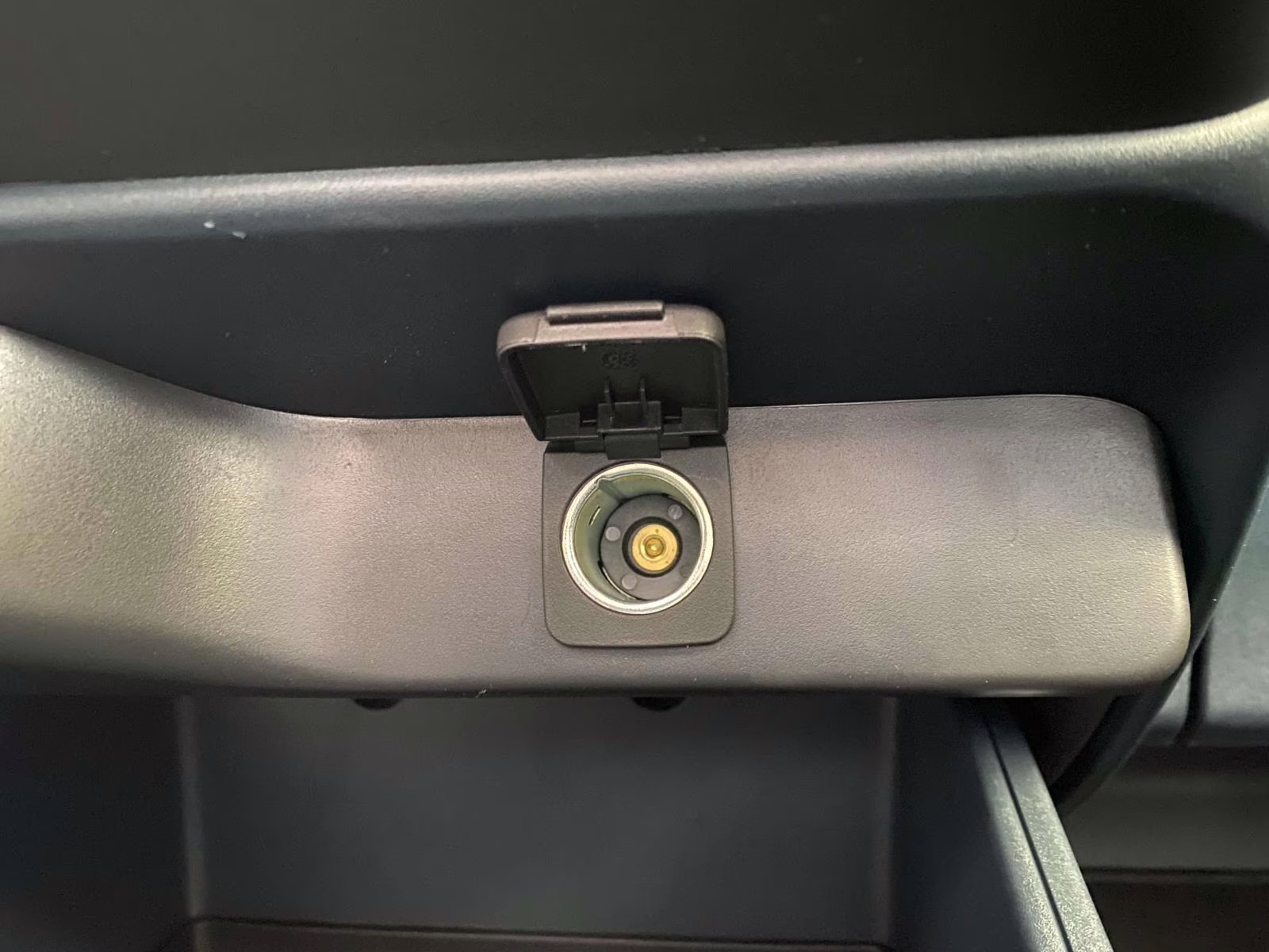 2026 White Ford Maverick XL FWD Truck