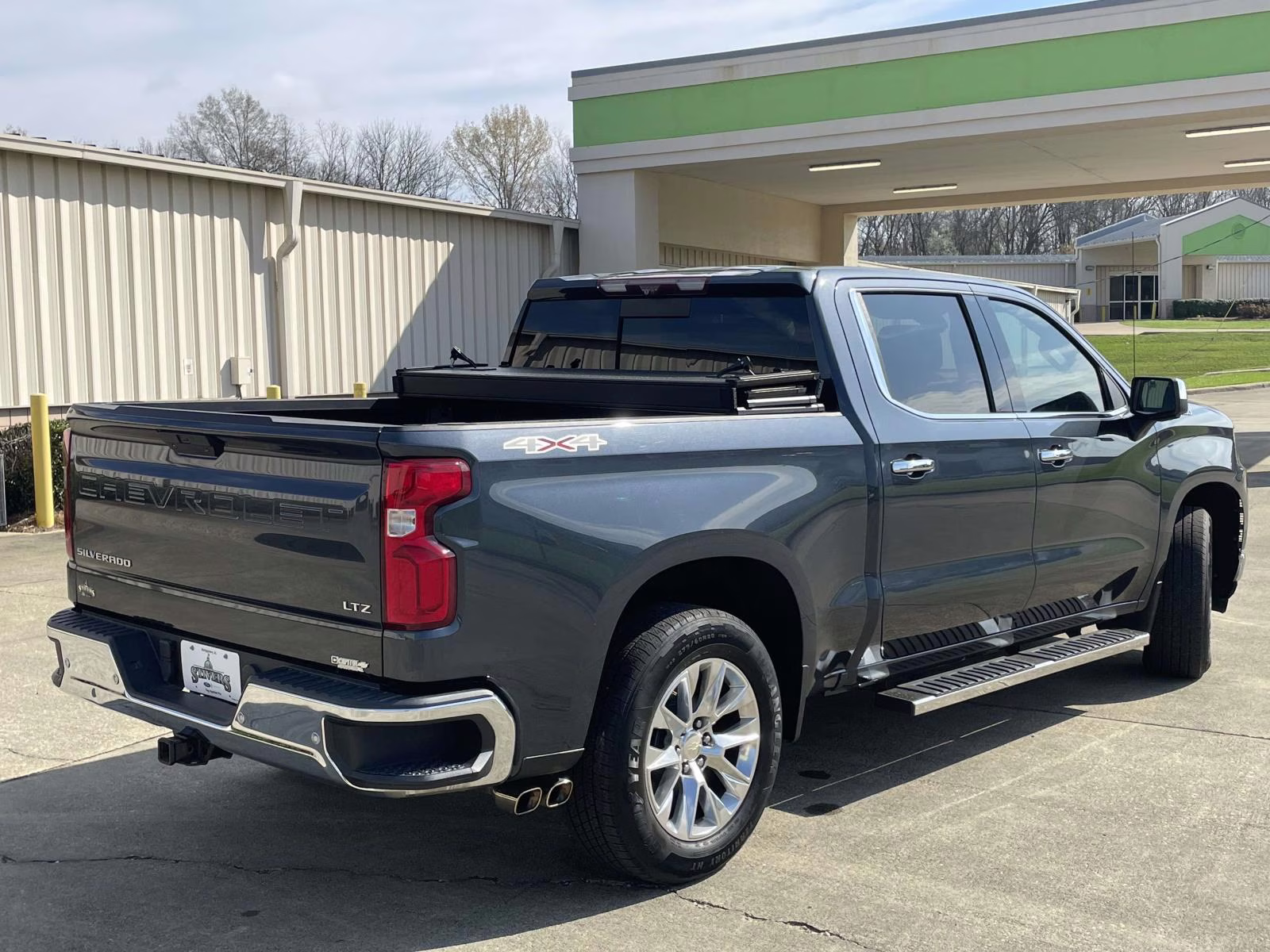 2020 Shadow Gray Metallic Chevrolet Silverado 1500 LTZ 4X4 Truck