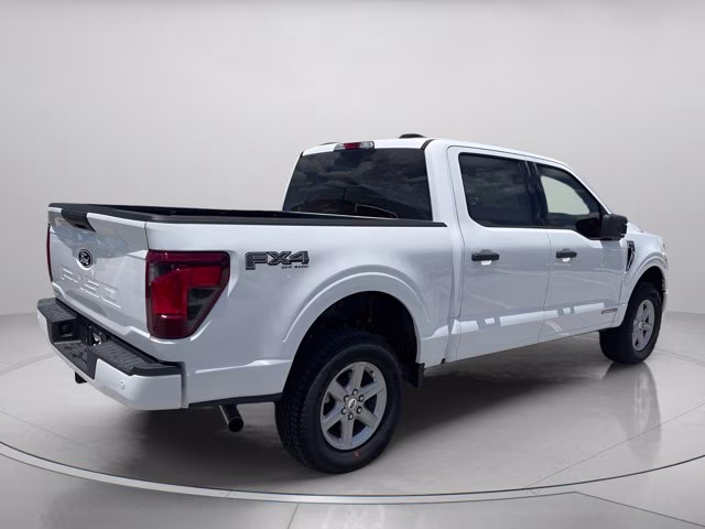 2026 Oxford White Ford F-150 XLT 4X4 Truck