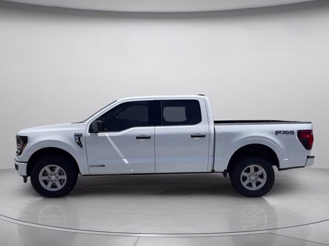 2026 Oxford White Ford F-150 XLT 4X4 Truck