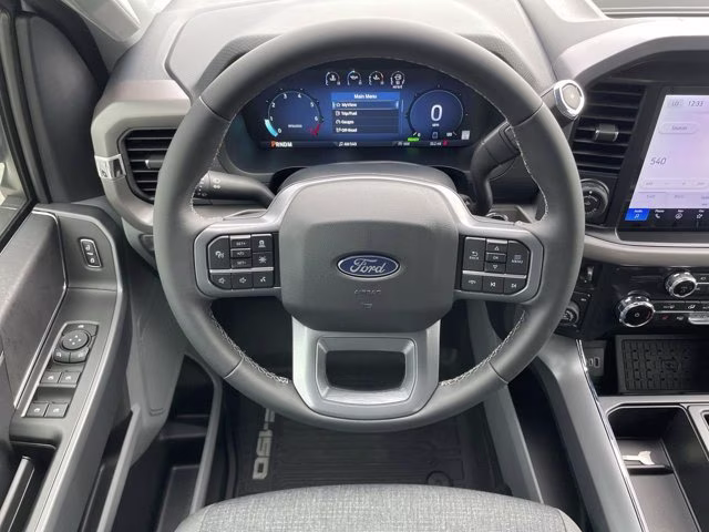 2026 Oxford White Ford F-150 XLT 4X4 Truck