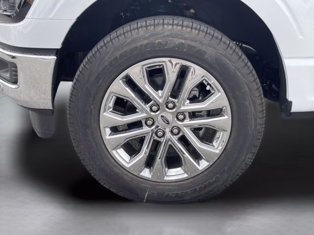 2026 Oxford White Ford F-150 XLT 4X4 Truck