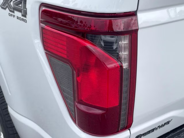 2026 Oxford White Ford F-150 XLT 4X4 Truck
