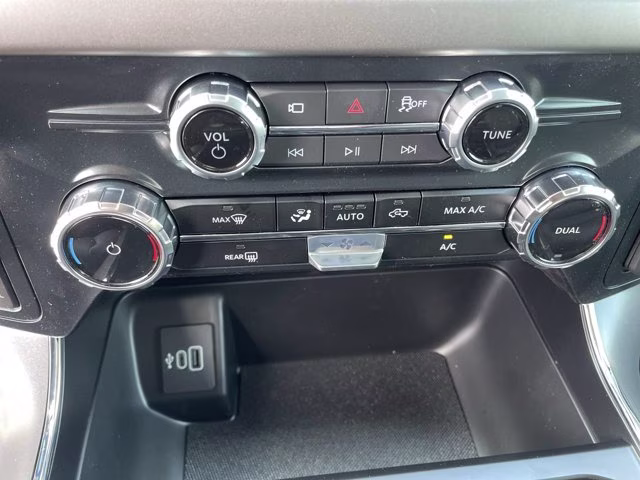 2026 Agate Black Metallic Ford F-150 XLT 4X4 Truck