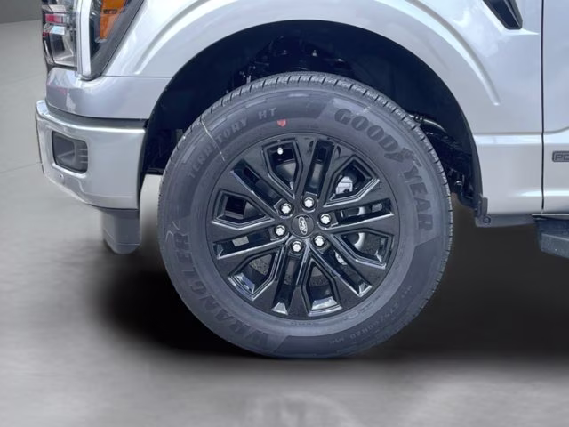 2026 Iconic Silver Metallic Ford F-150 Lariat 4X4 Truck
