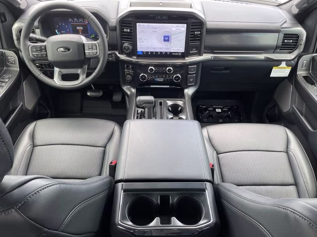 2026 Avalanche Ford F-150 LARIAT 4X4 Truck