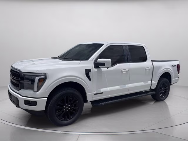 2026 Star White Metallic Tri-Coat Ford F-150 Lariat 4X4 Truck
