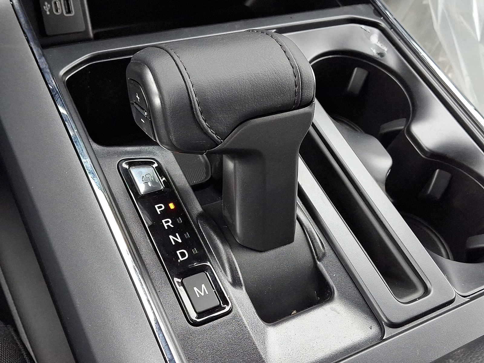 2026 Agate Black Metallic - UM Ford F-150 XLT 4X4