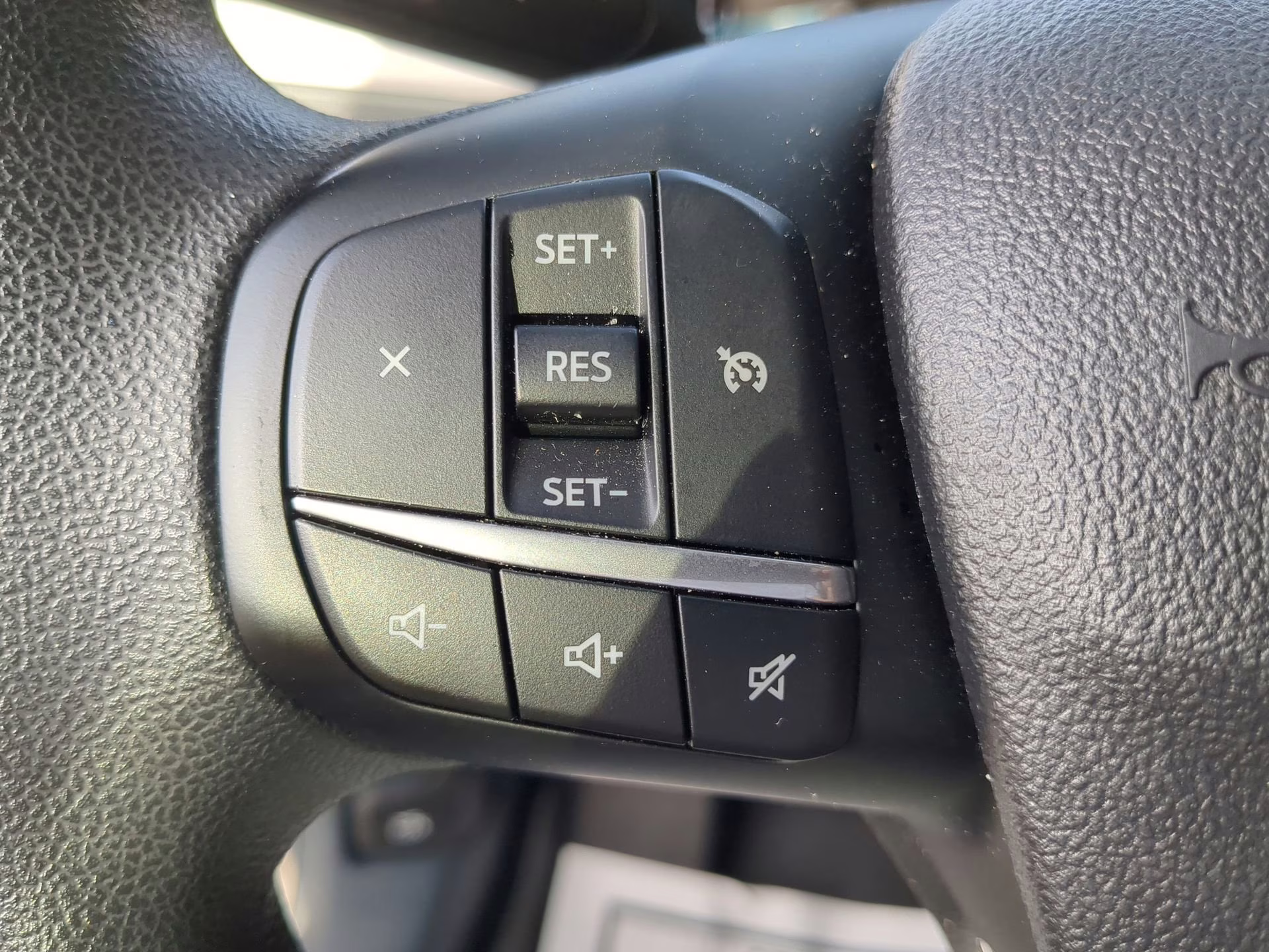 2024 Atlas Blue Metallic Ford Maverick XLT Crew Cab Pickup FWD Truck