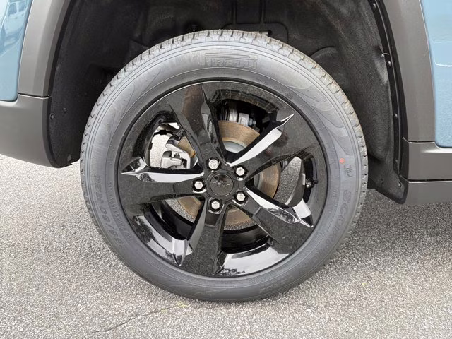 2026 Steel Blue Jeep Grand Cherokee Limited 4X4 SUV