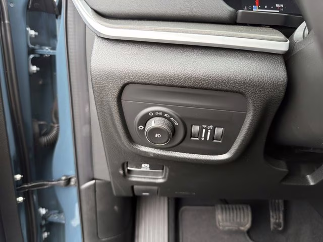 2026 Steel Blue Jeep Grand Cherokee Limited 4X4 SUV