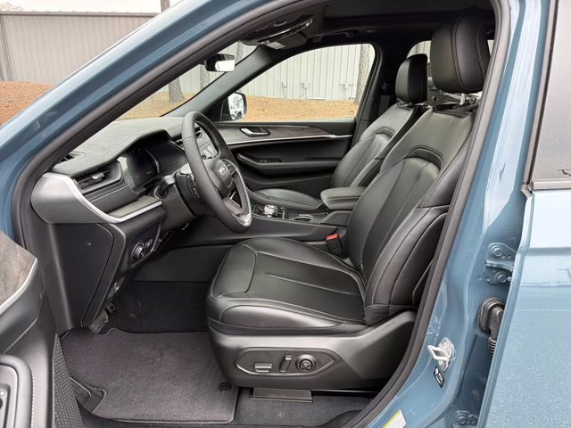 2026 Steel Blue Jeep Grand Cherokee Limited 4X4 SUV