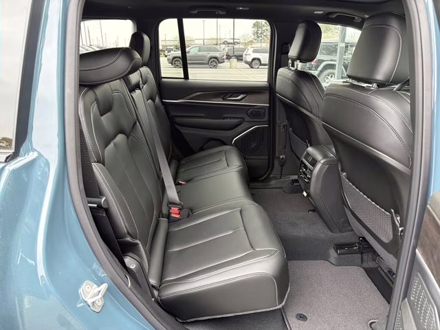 2026 Steel Blue Jeep Grand Cherokee Limited 4X4 SUV