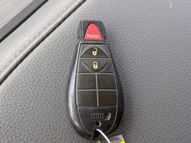 2019 Bright White Clearcoat Ram 1500 Classic Tradesman 4X4 Truck