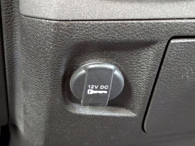 2019 Bright White Clearcoat Ram 1500 Classic Tradesman 4X4 Truck