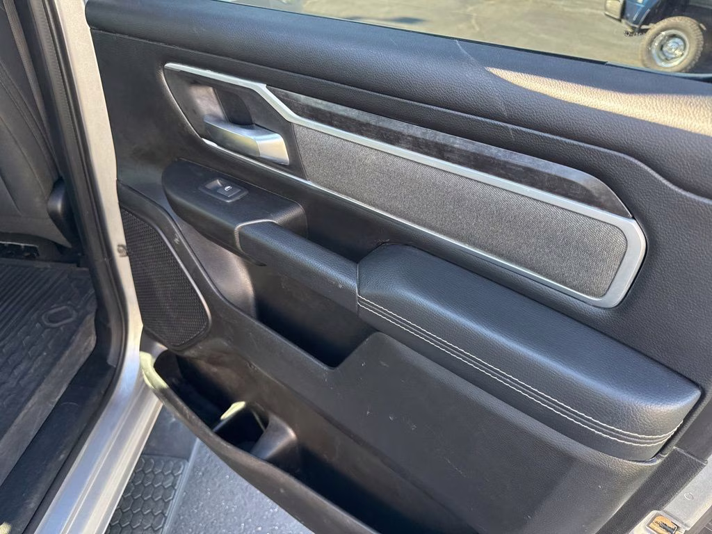 2022 Billet Silver Metallic Clearcoat Ram 1500 Big Horn 4X4 Truck