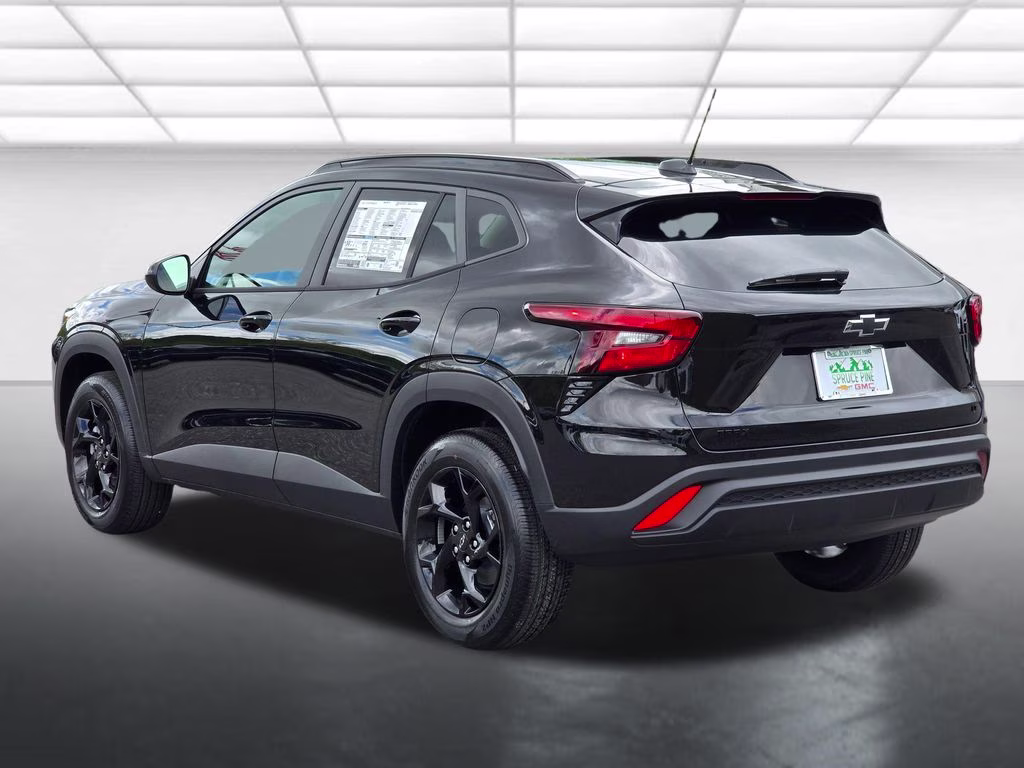 2026 Mosaic Black Metallic Chevrolet Trax LT FWD SUV