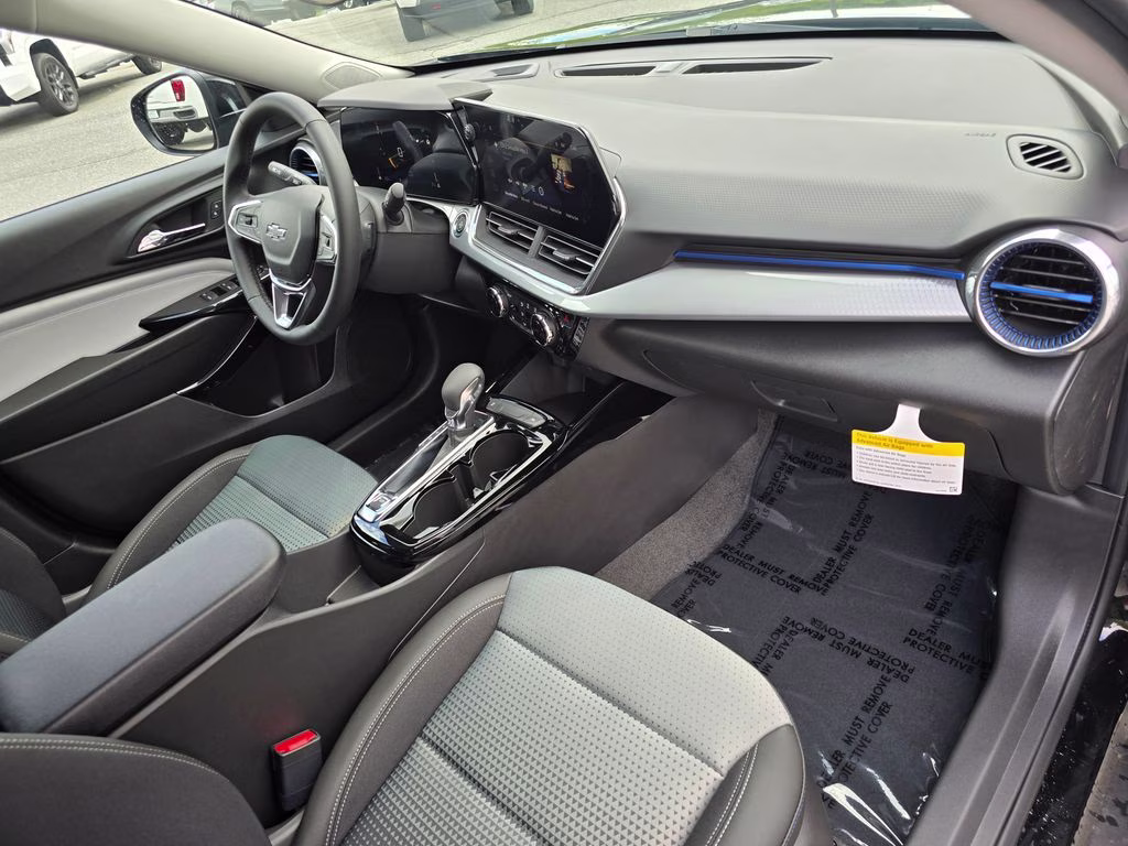 2026 Mosaic Black Metallic Chevrolet Trax LT FWD SUV