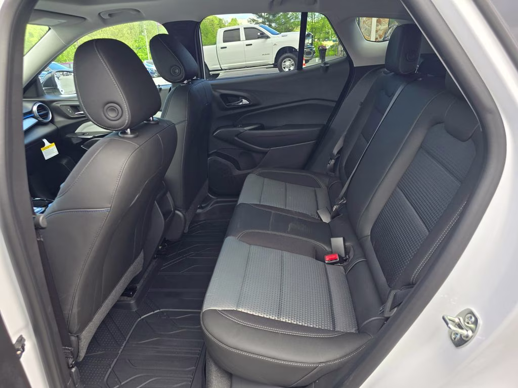 2026 Summit White Chevrolet Trax LT FWD SUV