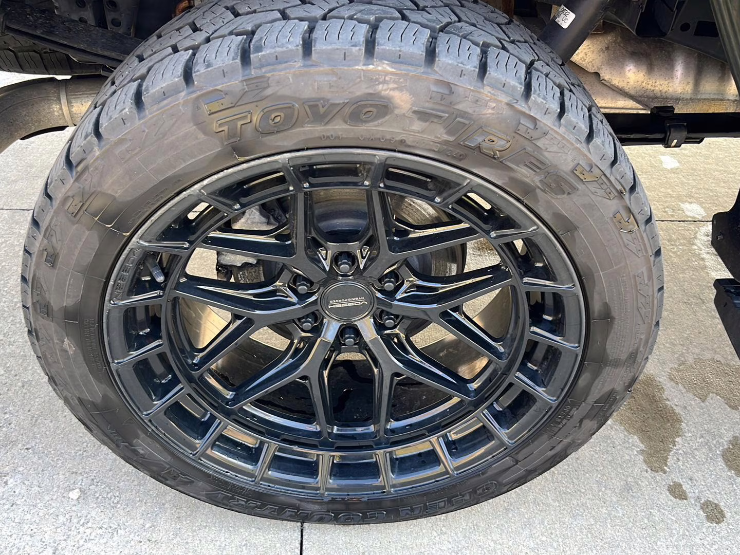 2025 Antimatter Blue Ford F-150 Platinum 4X4 Truck