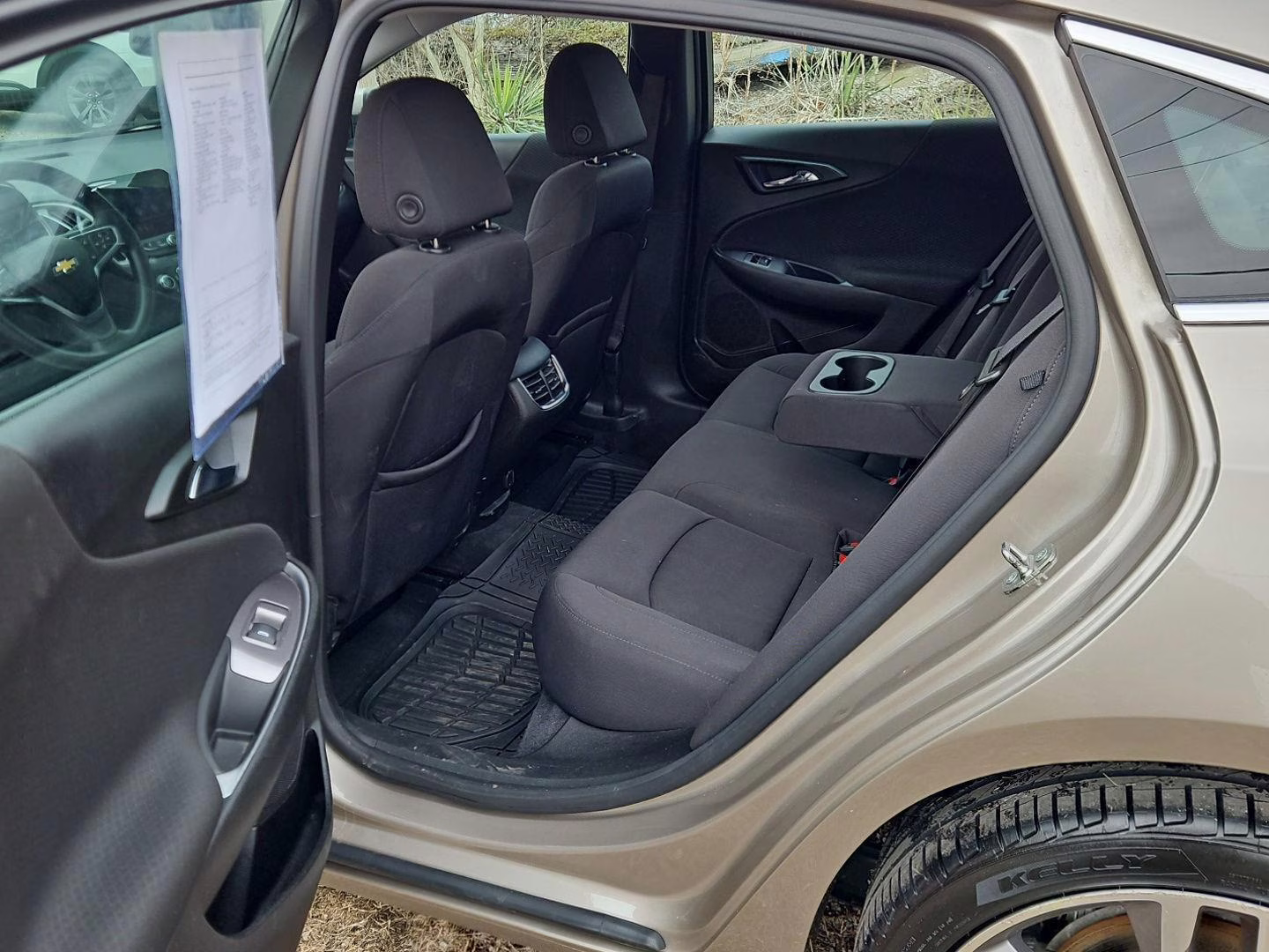 2022 Mineral Gray Metallic Chevrolet Malibu LT FWD Sedan