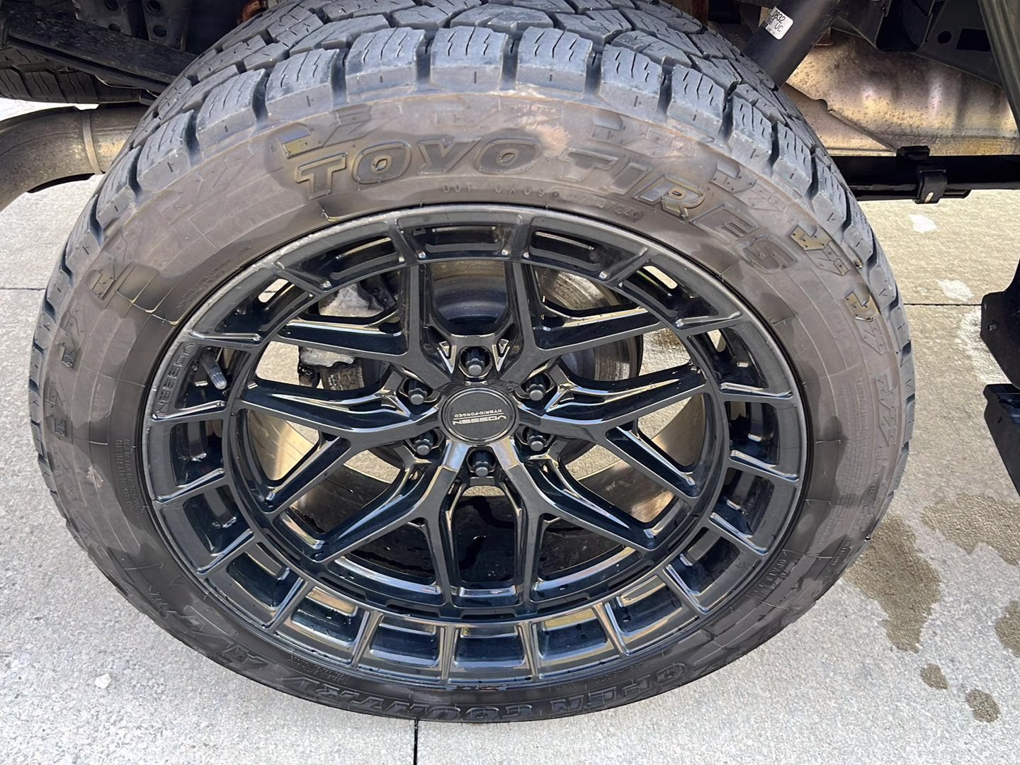 2025 Antimatter Blue Ford F-150 Platinum 4X4 Truck