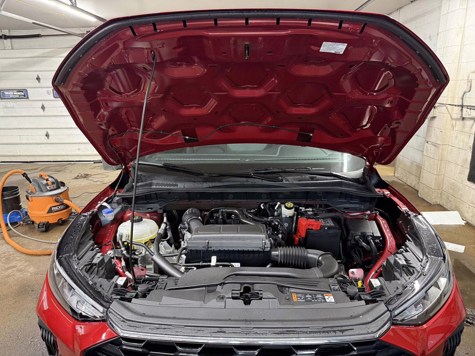 2026 Rapid Red Metallic Tinted Clearcoat Ford Escape ST-Line AWD SUV