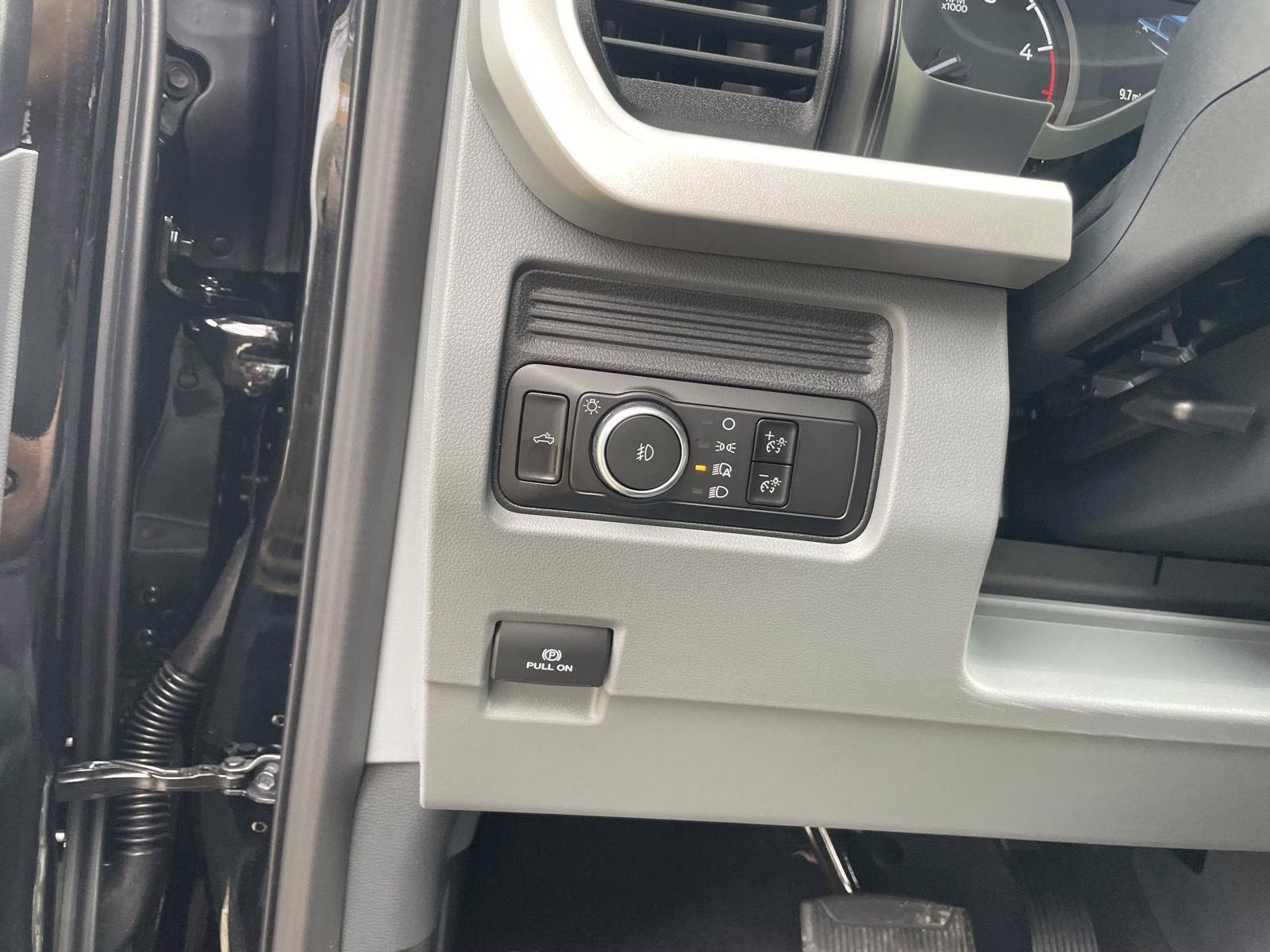 2026 Agate Black Ford Super Duty F-350 SRW XL 4X4 Truck