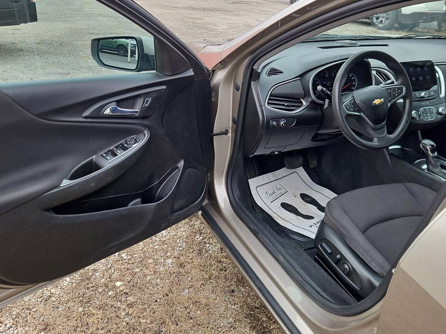 2022 Mineral Gray Metallic Chevrolet Malibu LT FWD Sedan