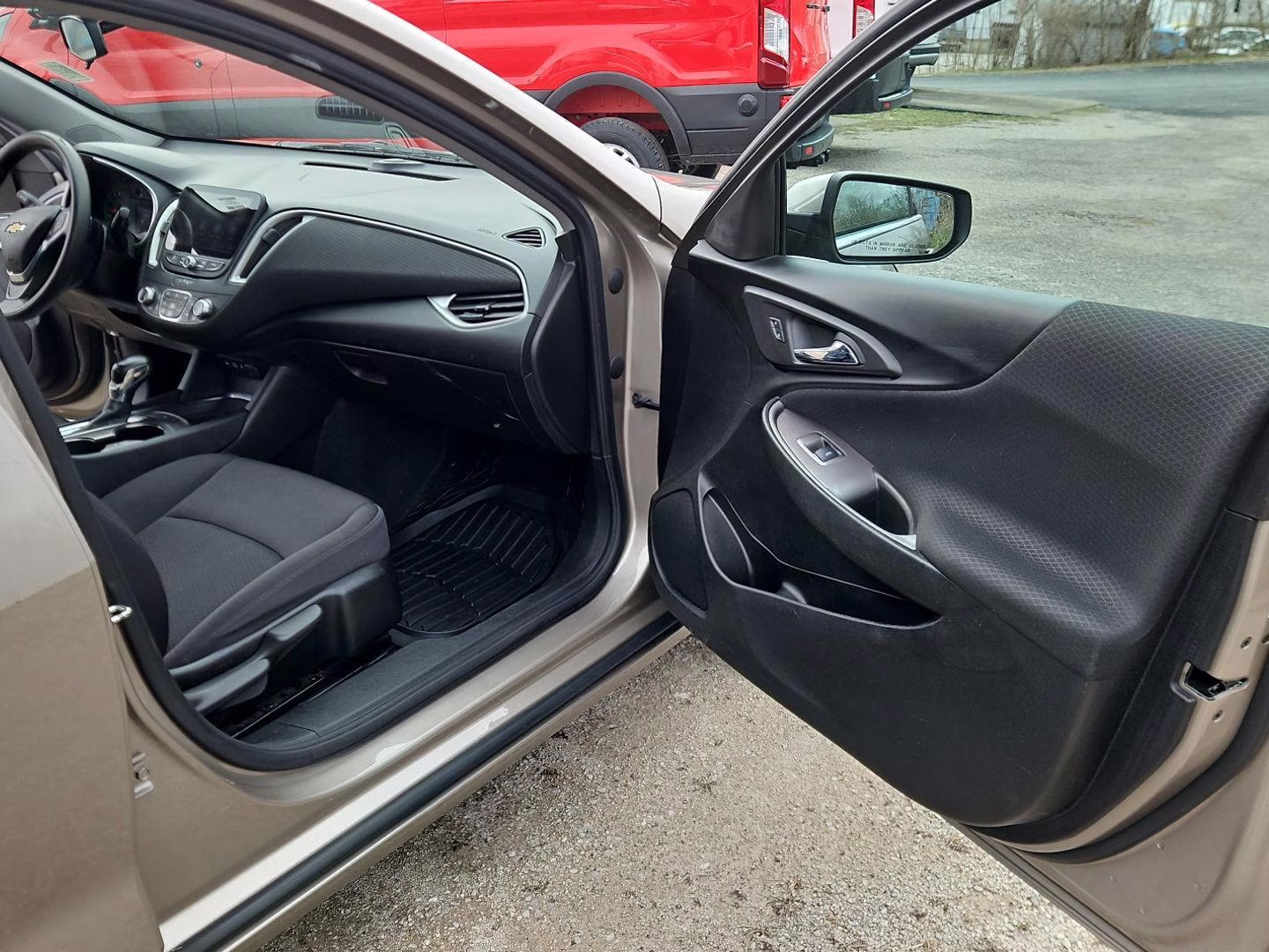 2022 Mineral Gray Metallic Chevrolet Malibu LT FWD Sedan