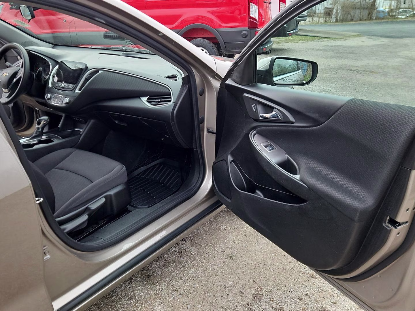 2022 Mineral Gray Metallic Chevrolet Malibu LT FWD Sedan