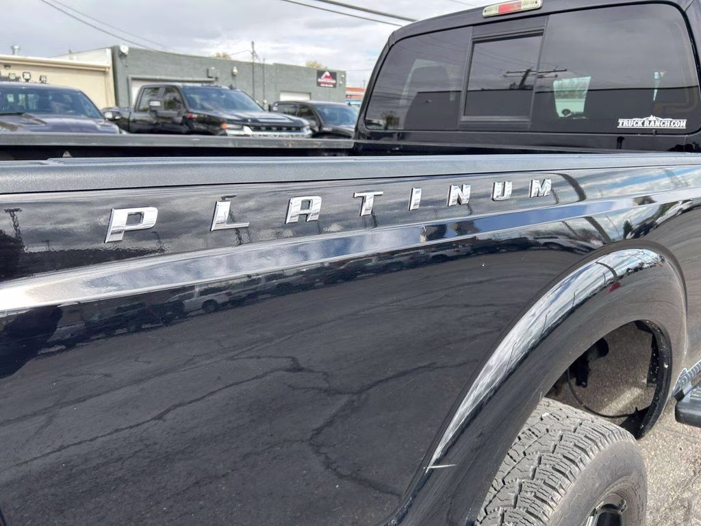 2016 Black Ford Super Duty F-350 SRW Platinum 4X4 Truck