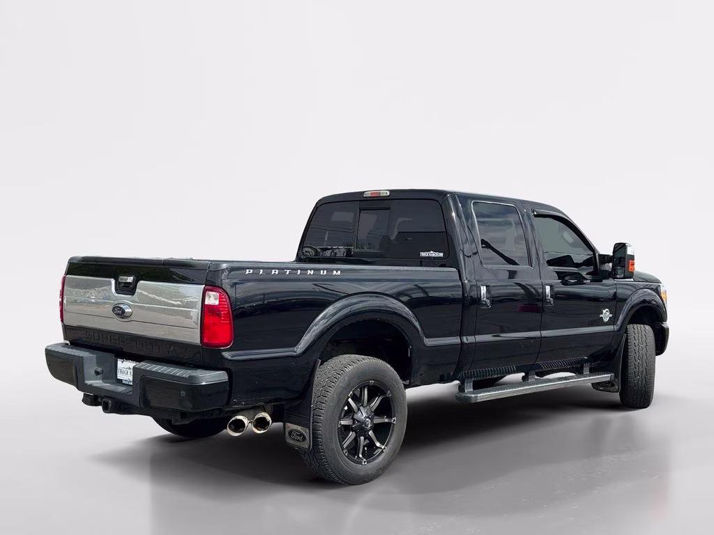 2016 Black Ford Super Duty F-350 SRW Platinum 4X4 Truck