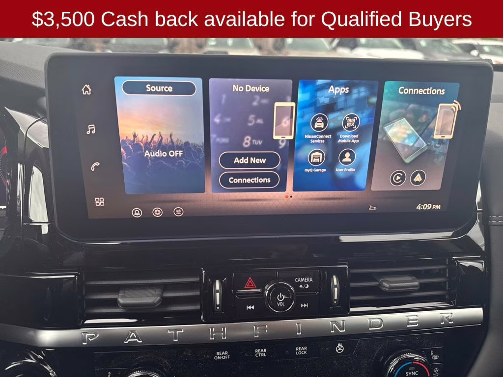 2026 Everest White Pearl Tricoat Nissan Pathfinder Platinum FWD SUV