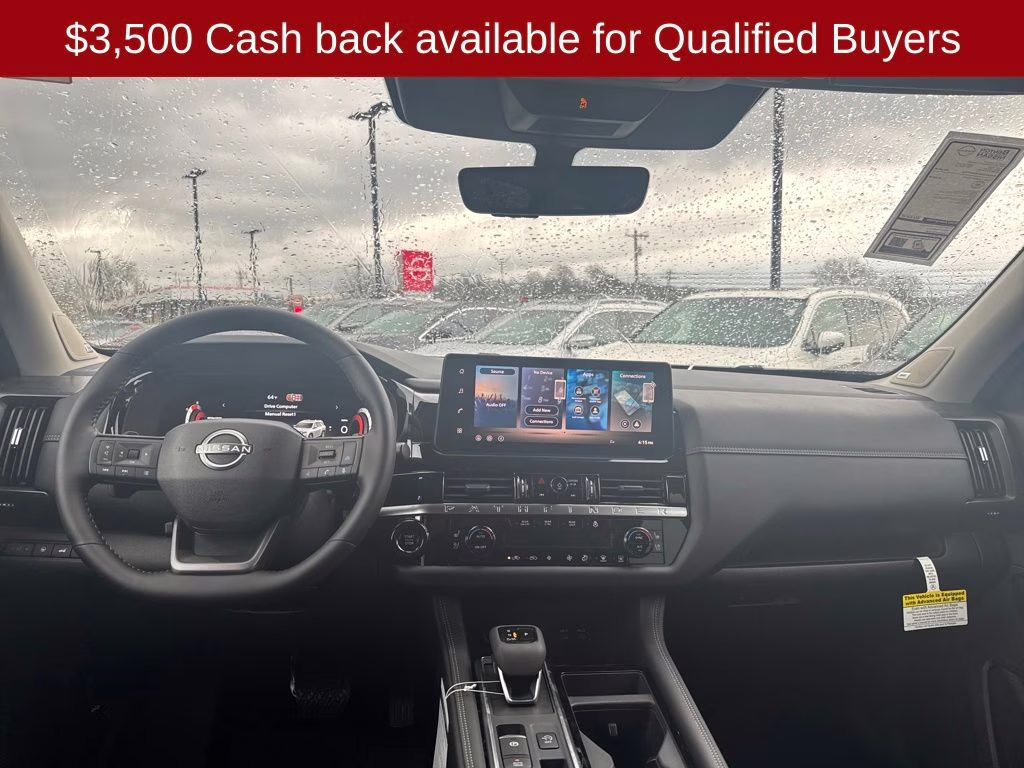 2026 Everest White Pearl Tricoat Nissan Pathfinder Platinum FWD SUV