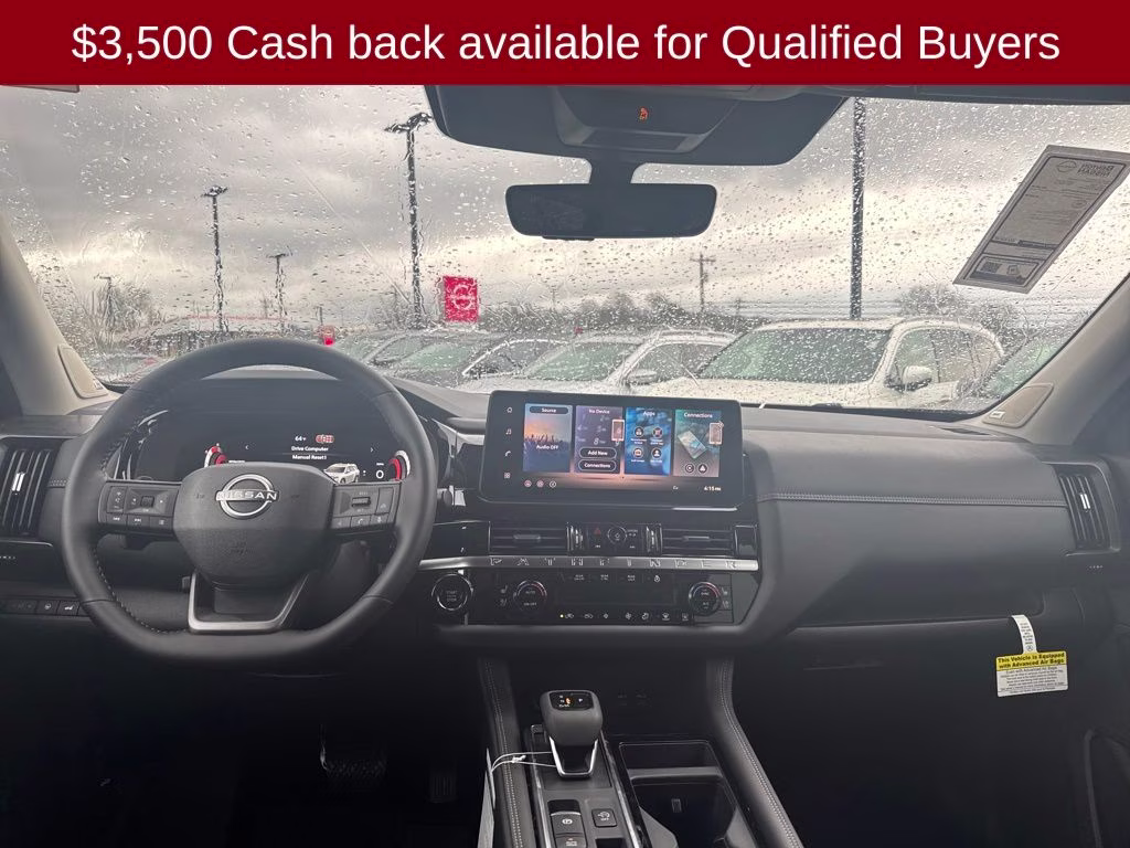2026 Everest White Pearl Tricoat Nissan Pathfinder Platinum FWD SUV