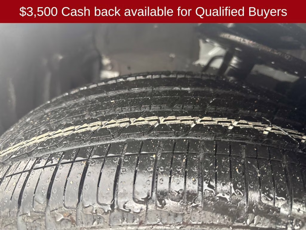 2026 Everest White Pearl Tricoat Nissan Pathfinder Platinum FWD SUV