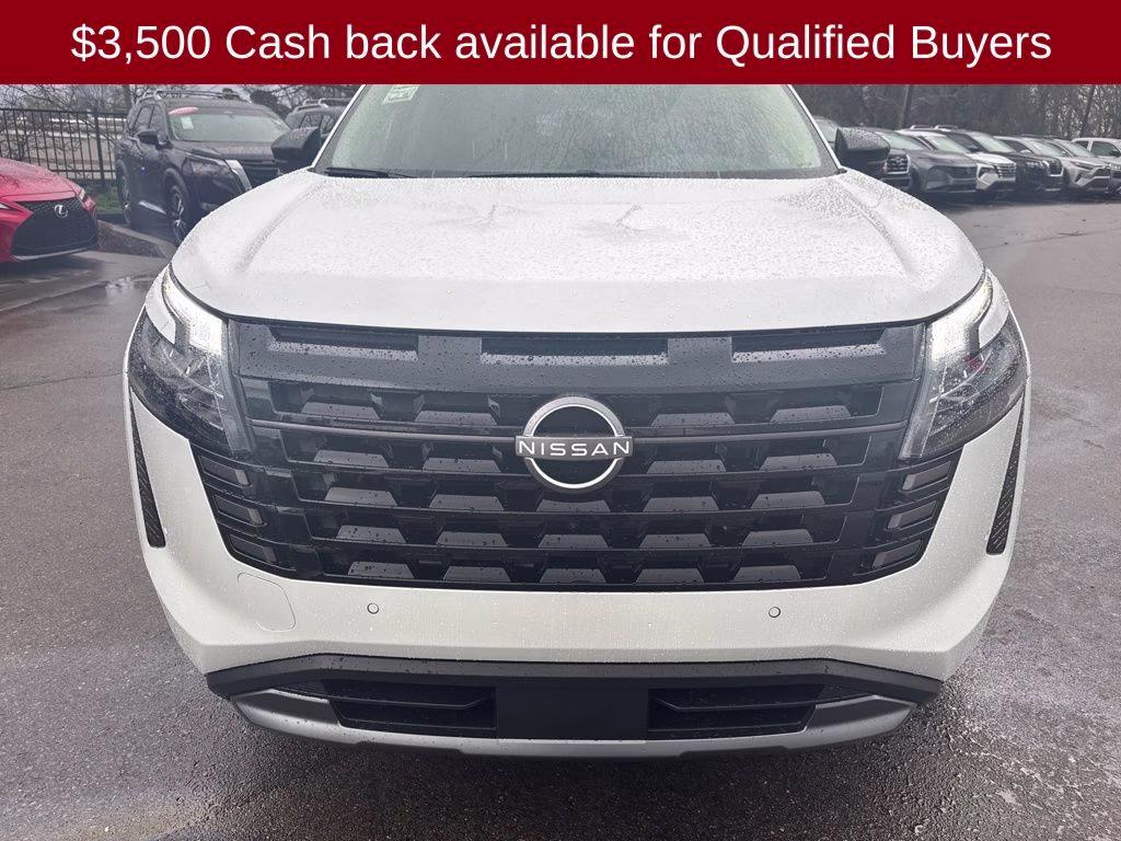 2026 Everest White Pearl Tricoat Nissan Pathfinder Platinum FWD SUV