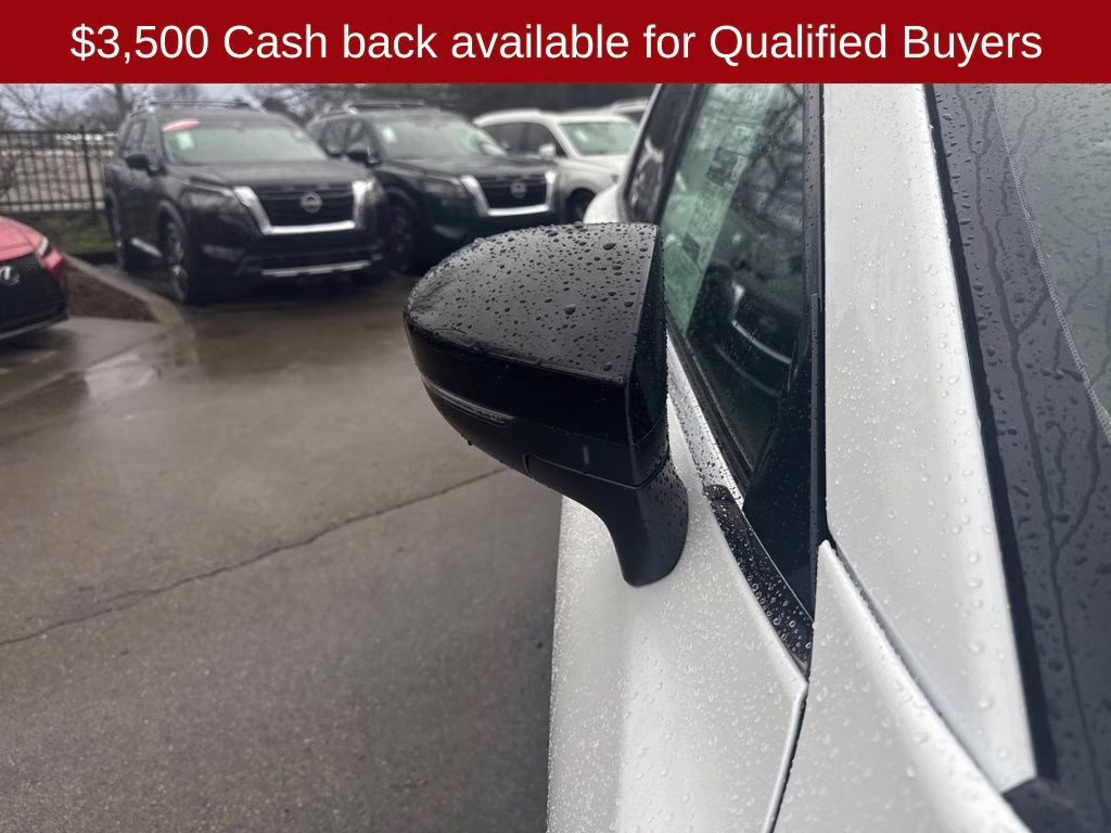 2026 Everest White Pearl Tricoat Nissan Pathfinder Platinum FWD SUV