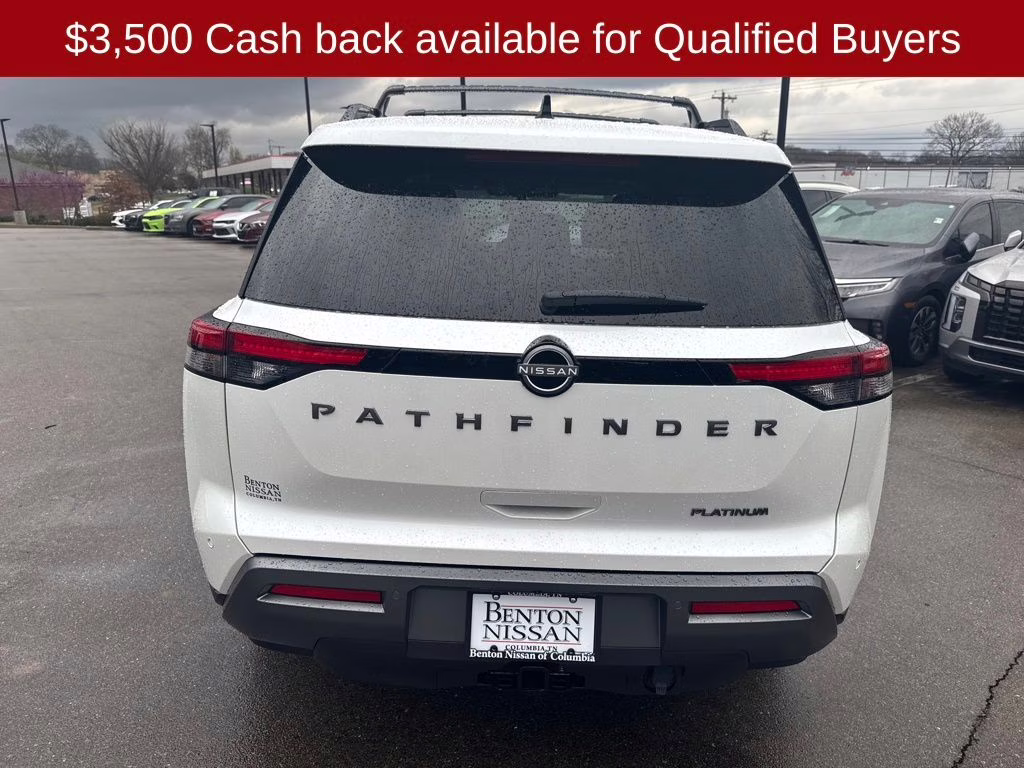 2026 Everest White Pearl Tricoat Nissan Pathfinder Platinum FWD SUV