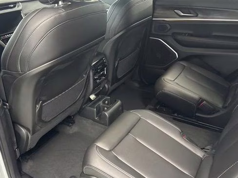 2026 Bright White Clearcoat Jeep Grand Cherokee L Limited 4X4 SUV