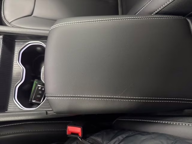 2026 Bright White Clearcoat Jeep Grand Cherokee L Limited 4X4 SUV